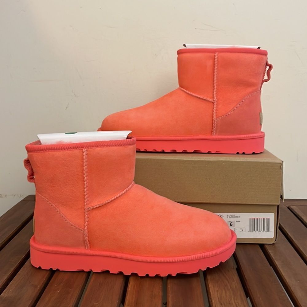 UGG Classic Mini II Boots Punch Pink USA Women size 6/UK 4/EU 37 - Picture 2 of 13